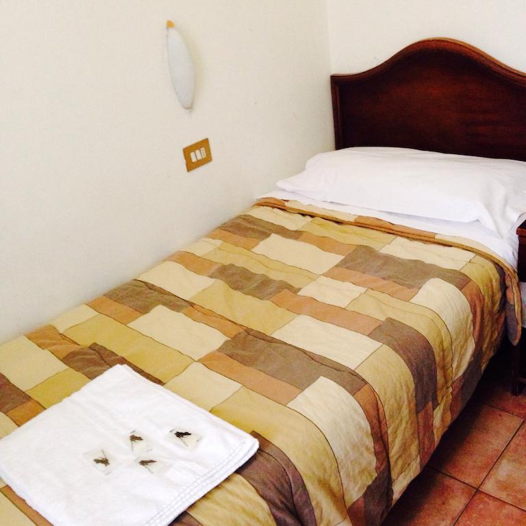 Hotel Medea Mailand Zimmer foto