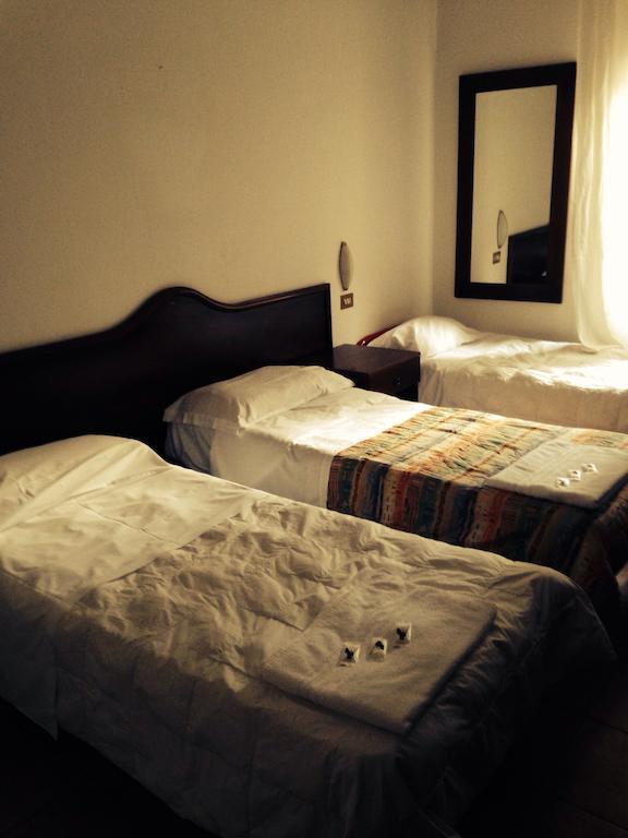 Hotel Medea Mailand Zimmer foto